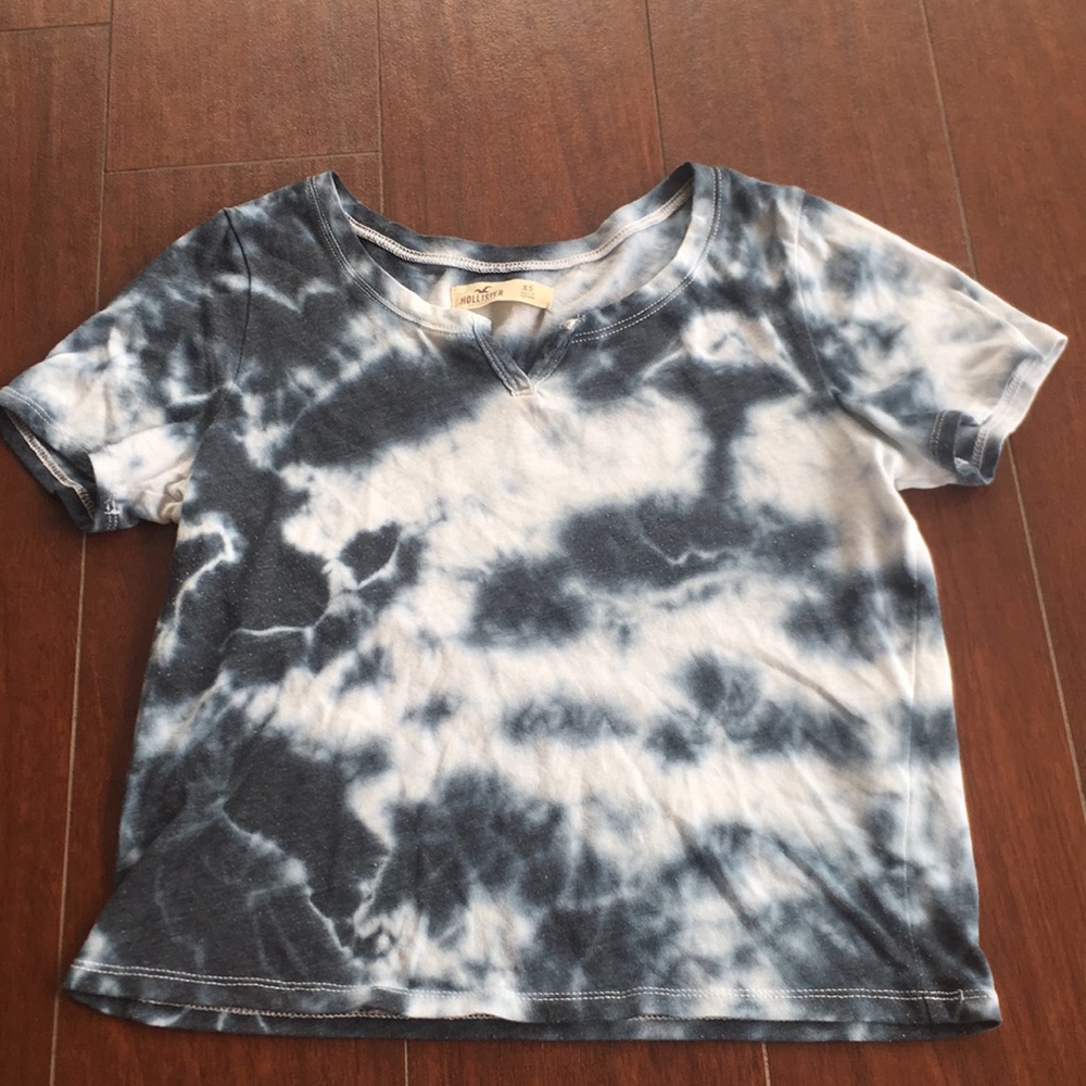 Hollister tie dye crop top